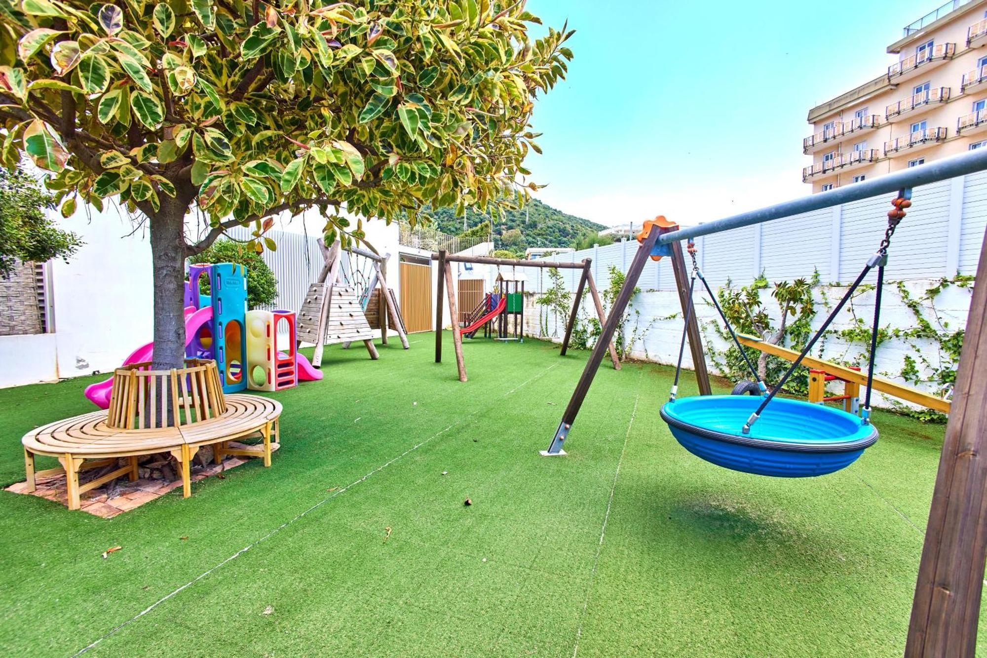 אצ'יארולי Ancora Resort מראה חיצוני תמונה