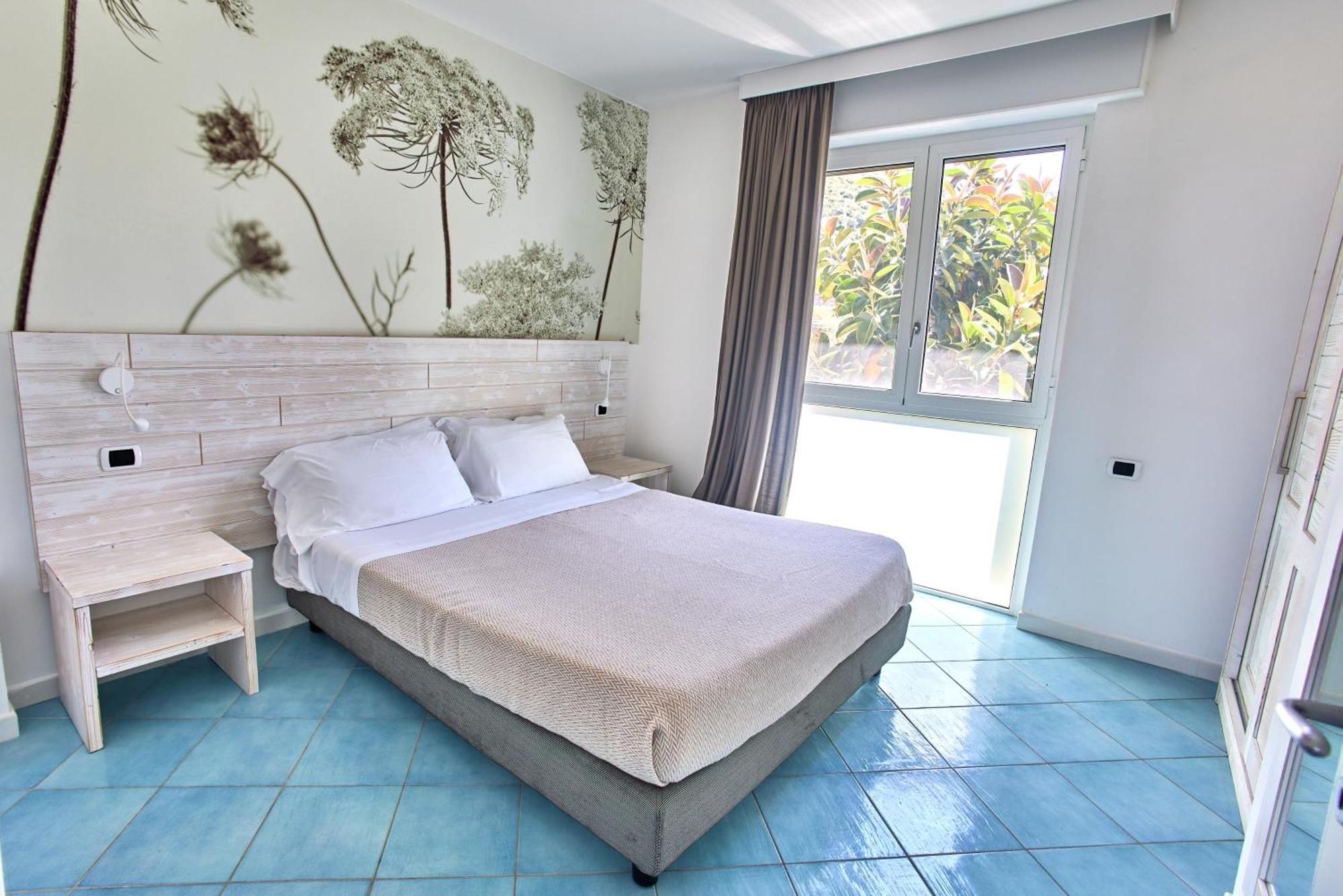 אצ'יארולי Ancora Resort מראה חיצוני תמונה