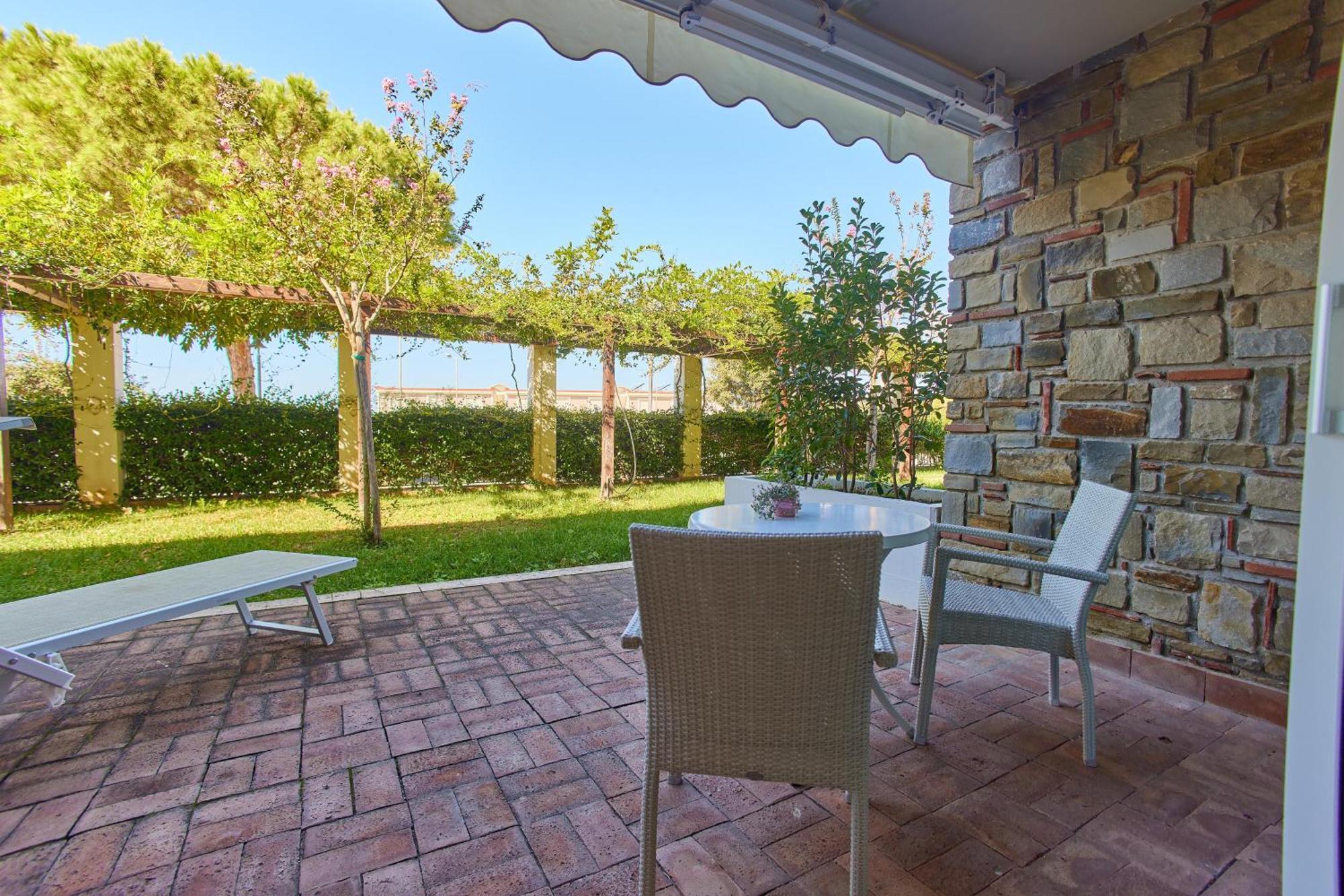 אצ'יארולי Ancora Resort מראה חיצוני תמונה